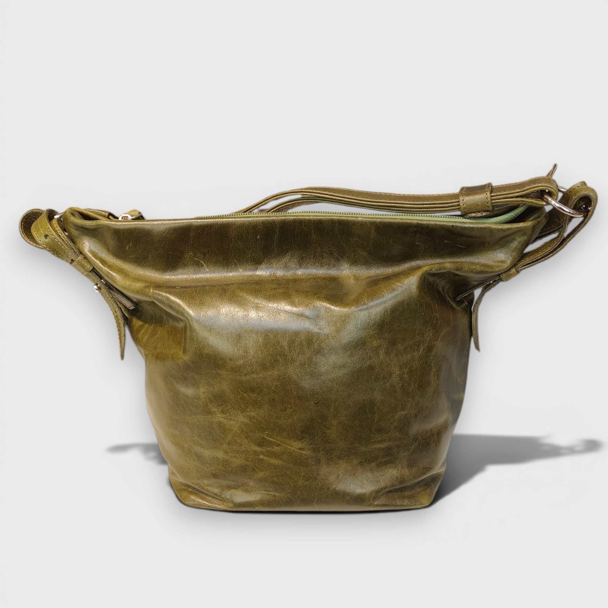 Pelletteria Pelle Nuda Milano, Vera pelle italiana, Negozio borse donna, Alessandra verde