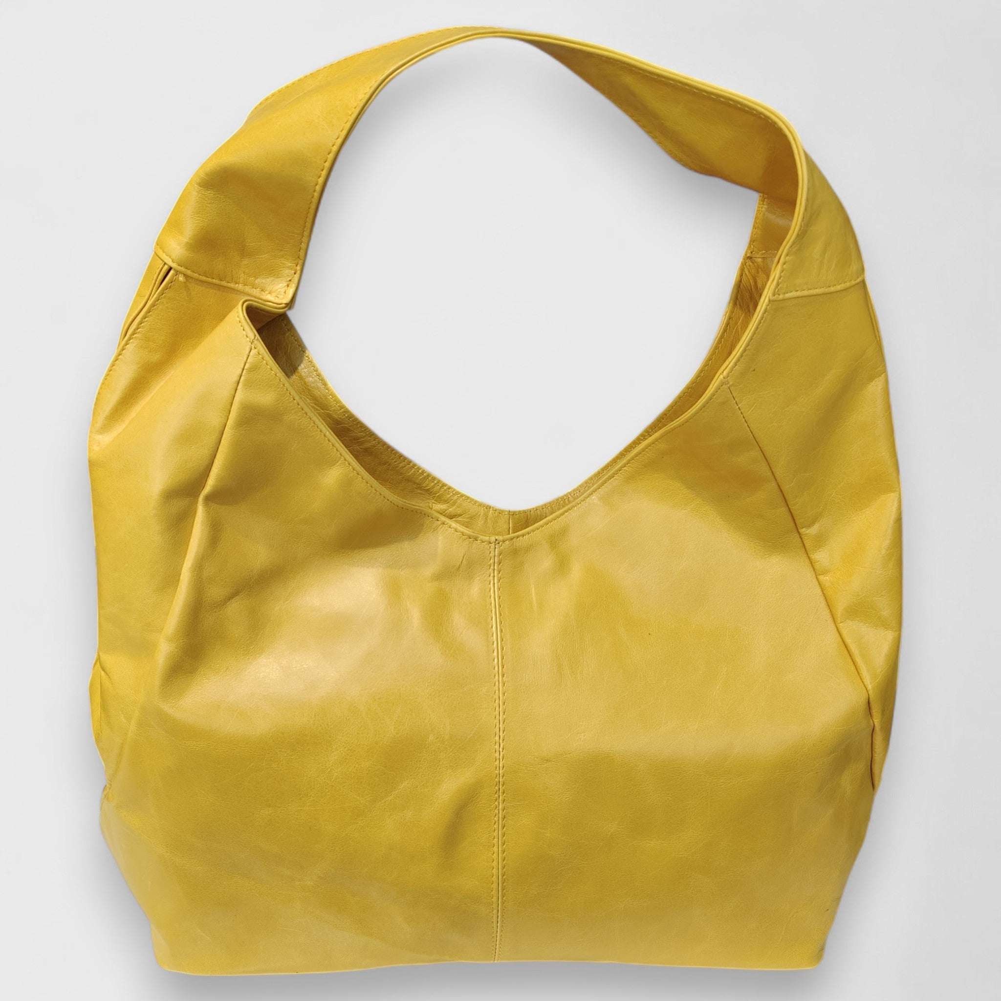 Pelletteria Pelle Nuda Milano, Artigianato Italiano, Vera pelle, Negozio borse donna, Barchetta giallo