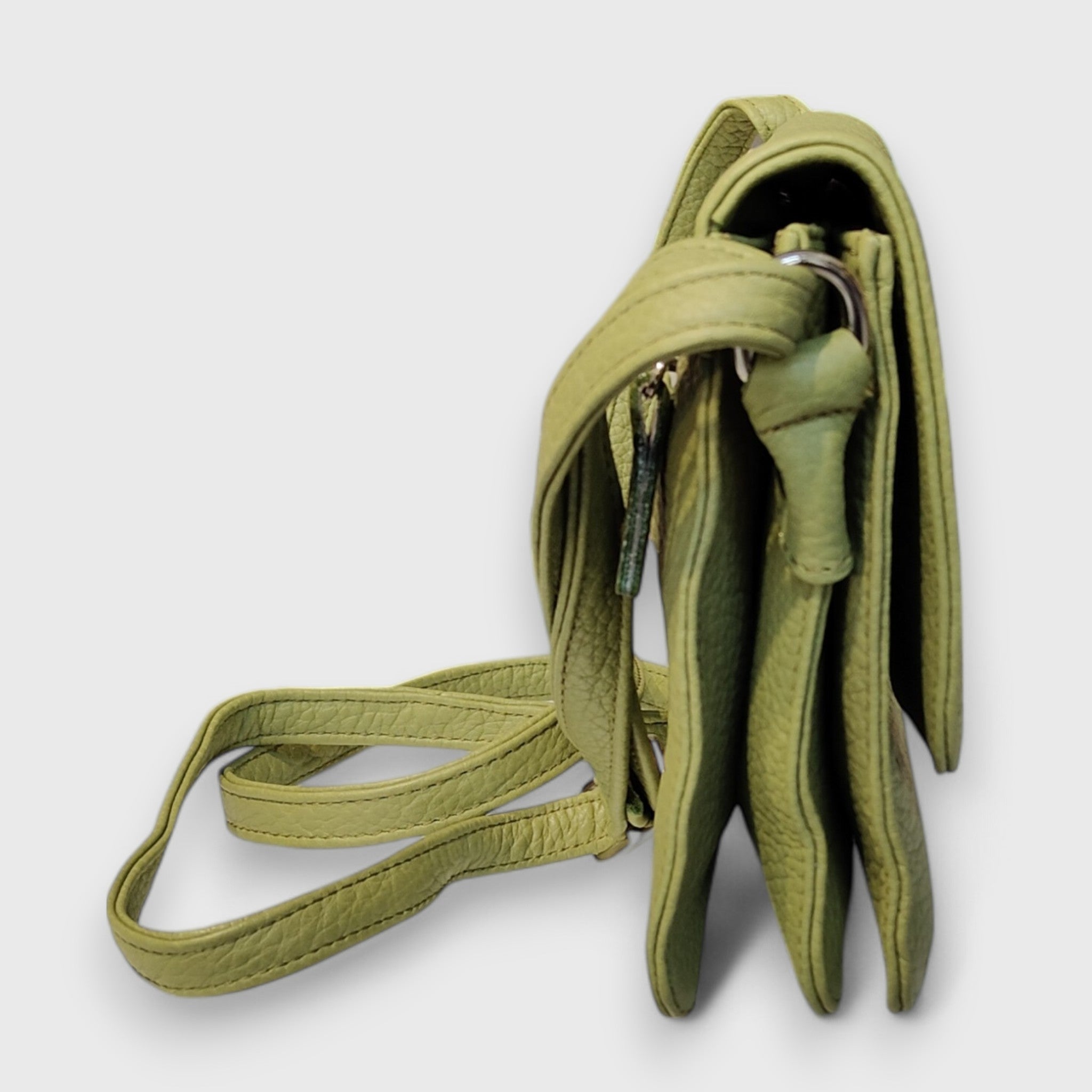 Pelletteria Pelle Nuda Milano, Artigianato Italiano, Vera pelle, Negozio borse donna, Big tre soffietti verde
