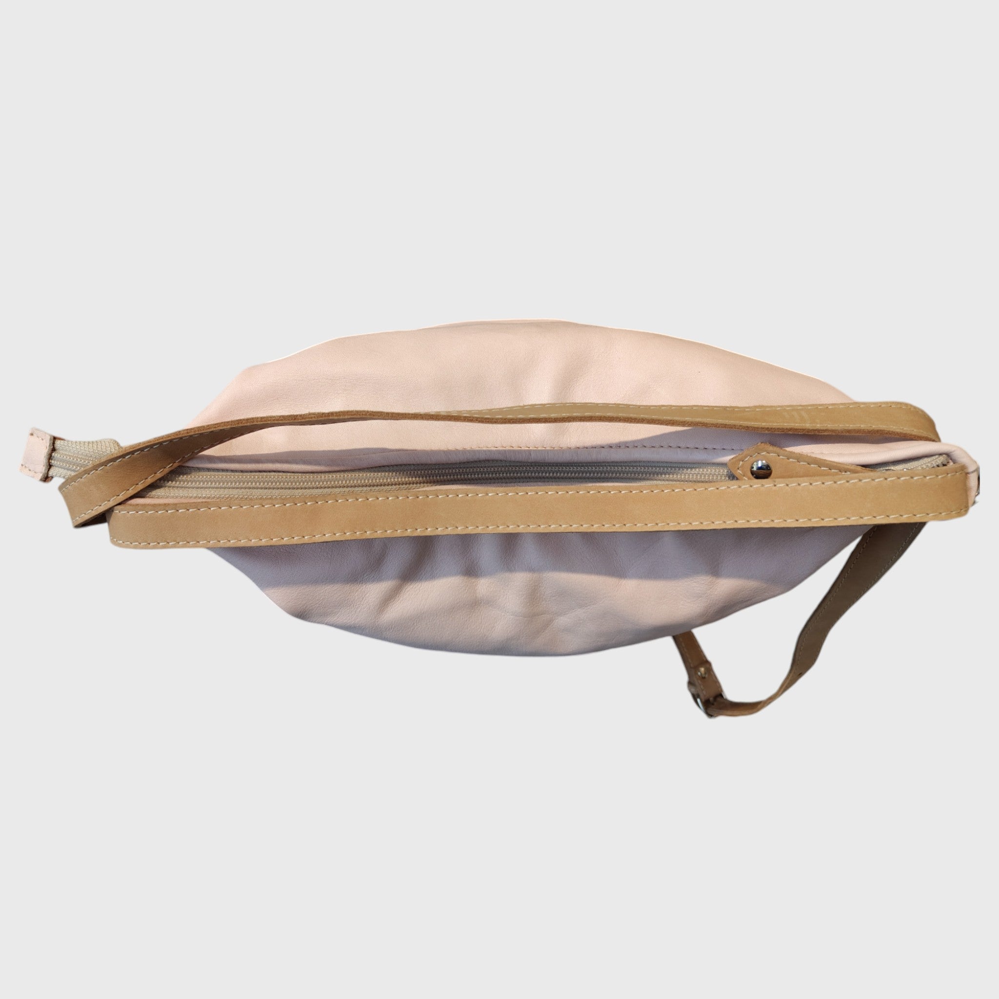 Pelletteria Pelle Nuda Milano, Artigianato italiano, vera pelle, borsa donna, Borsa zaino rosa