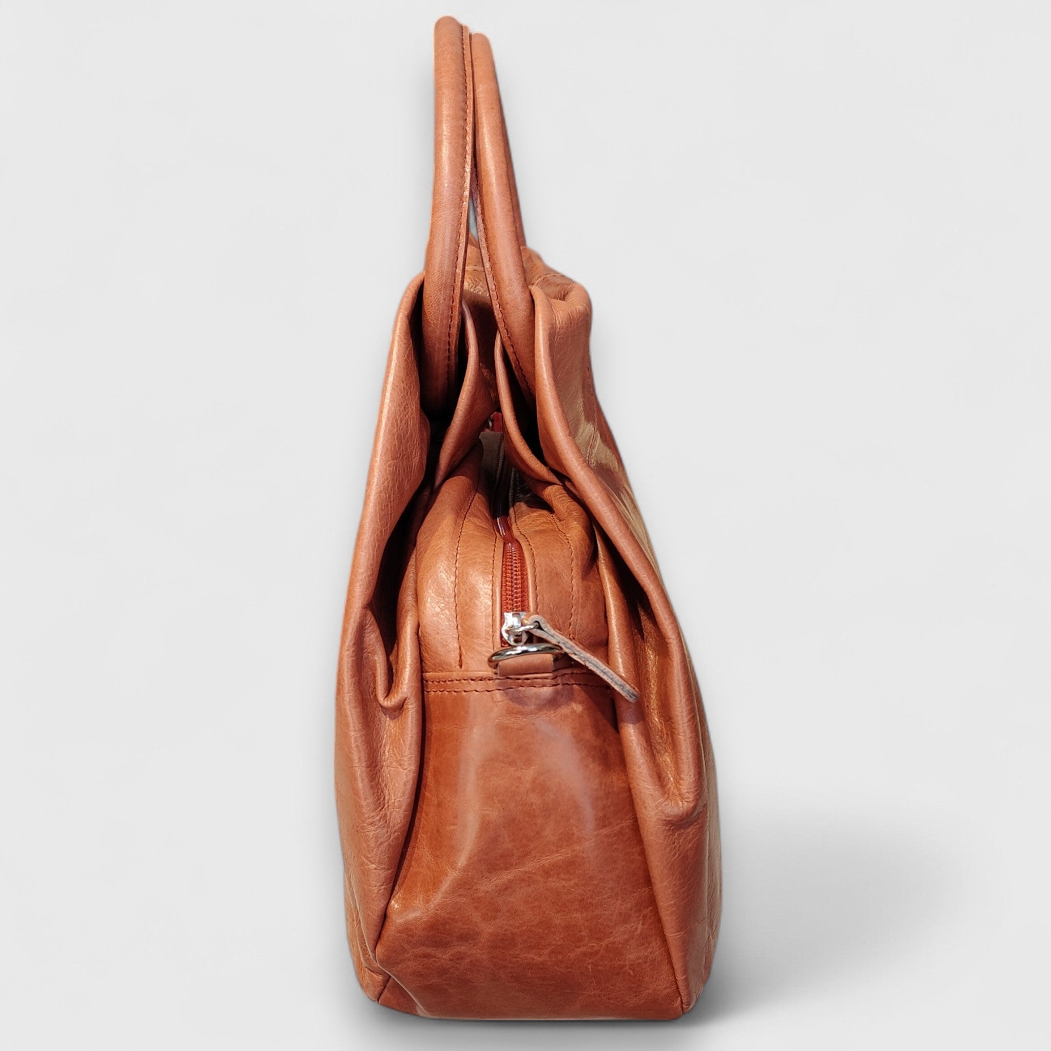 Pelletteria Pelle Nuda Milano, Artigianato Italiano, Vera pelle, Negozio borse donna, Frida marrone rosato