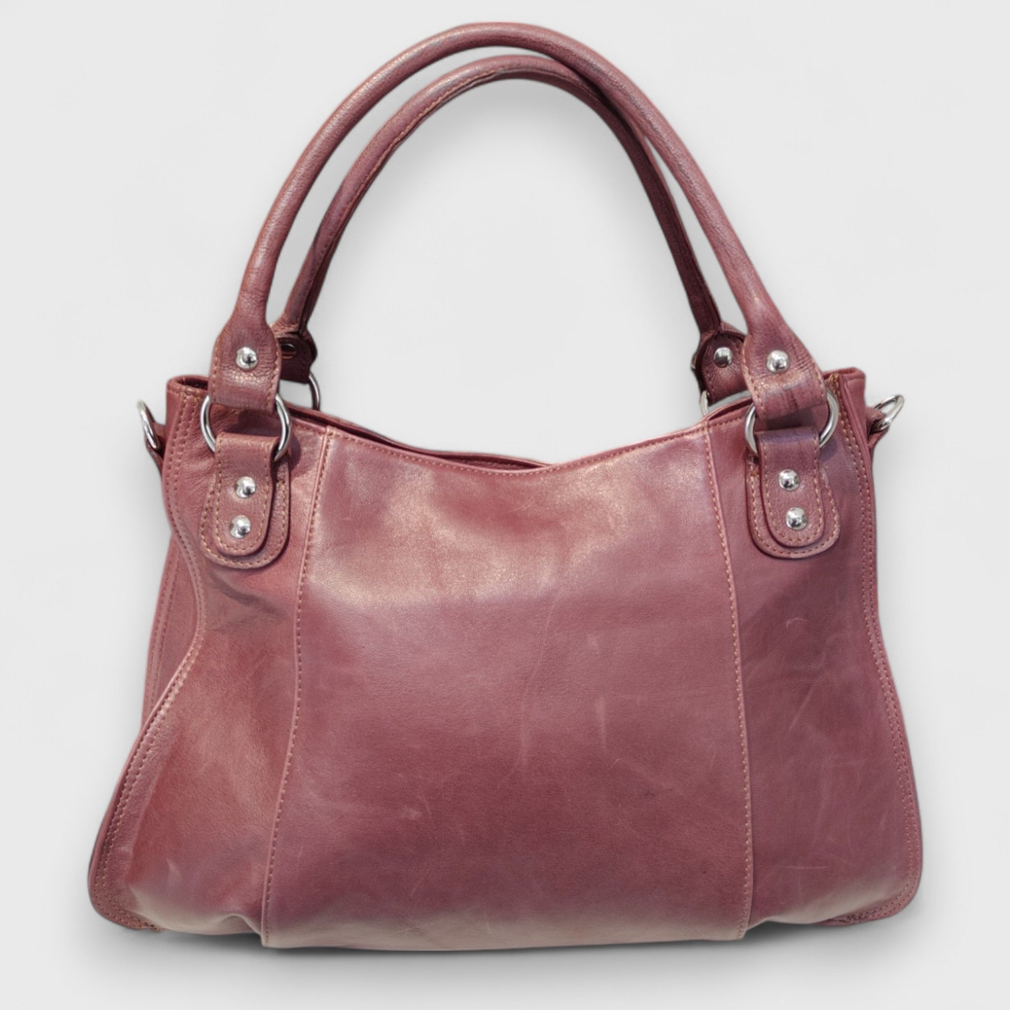 Pelletteria Pelle Nuda Milano, Artigianato Italiano, Vera pelle, Negozio borse donna, Lavinia vinaccia