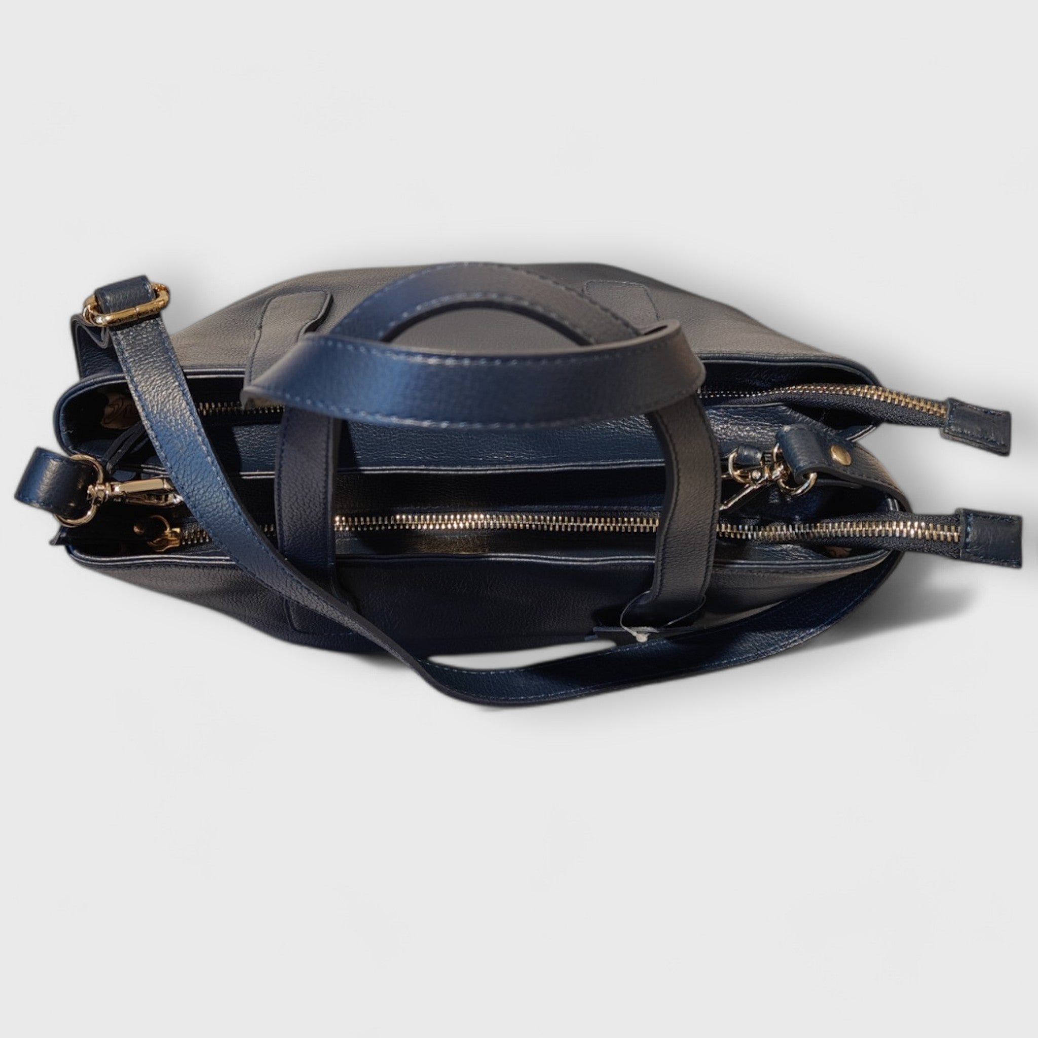 Pelletteria Pelle Nuda Milano, Artigianato italiano, vera pelle, borsa donna, Monica blu