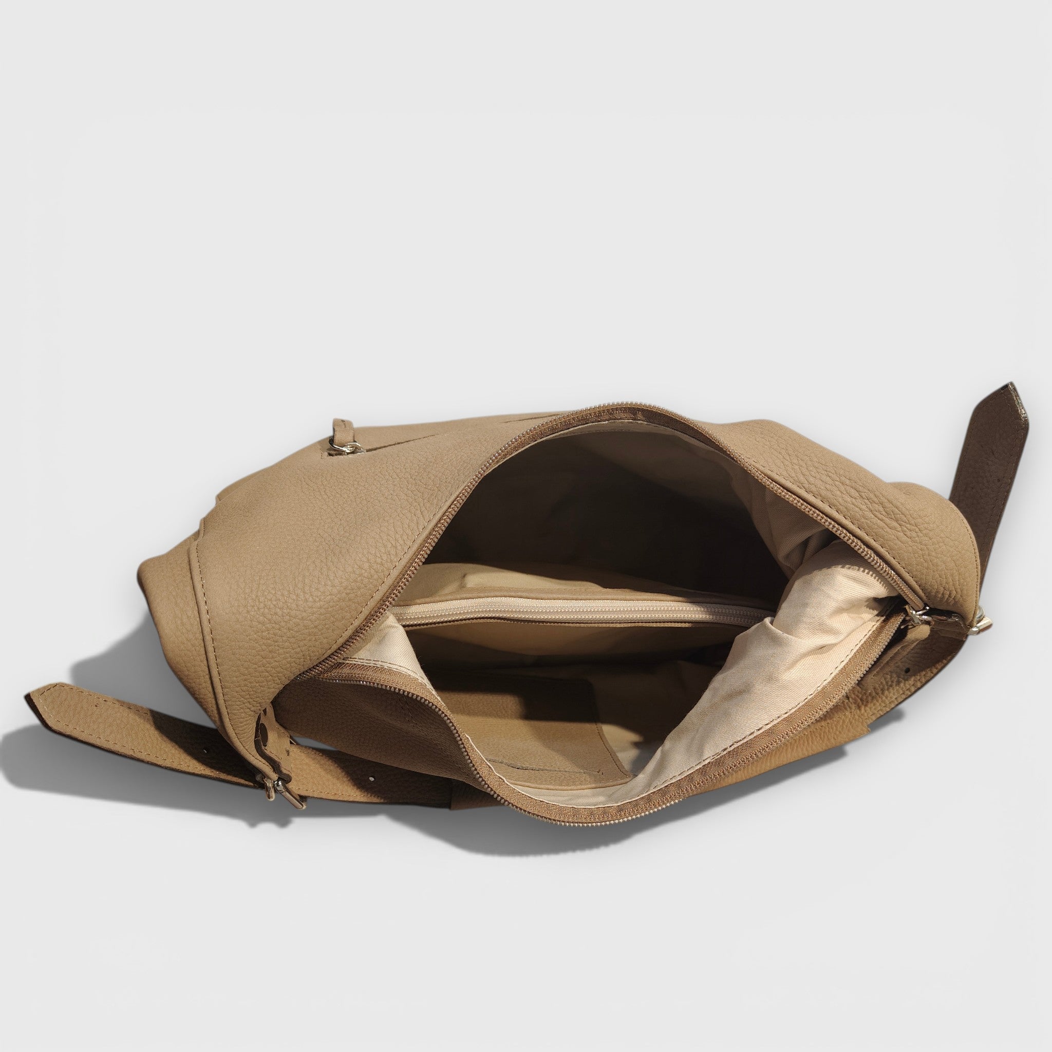Pelletteria Pelle Nuda Milano, Artigianato Italiano, Vera pelle, Negozio borse donna, Mara nabuk beige