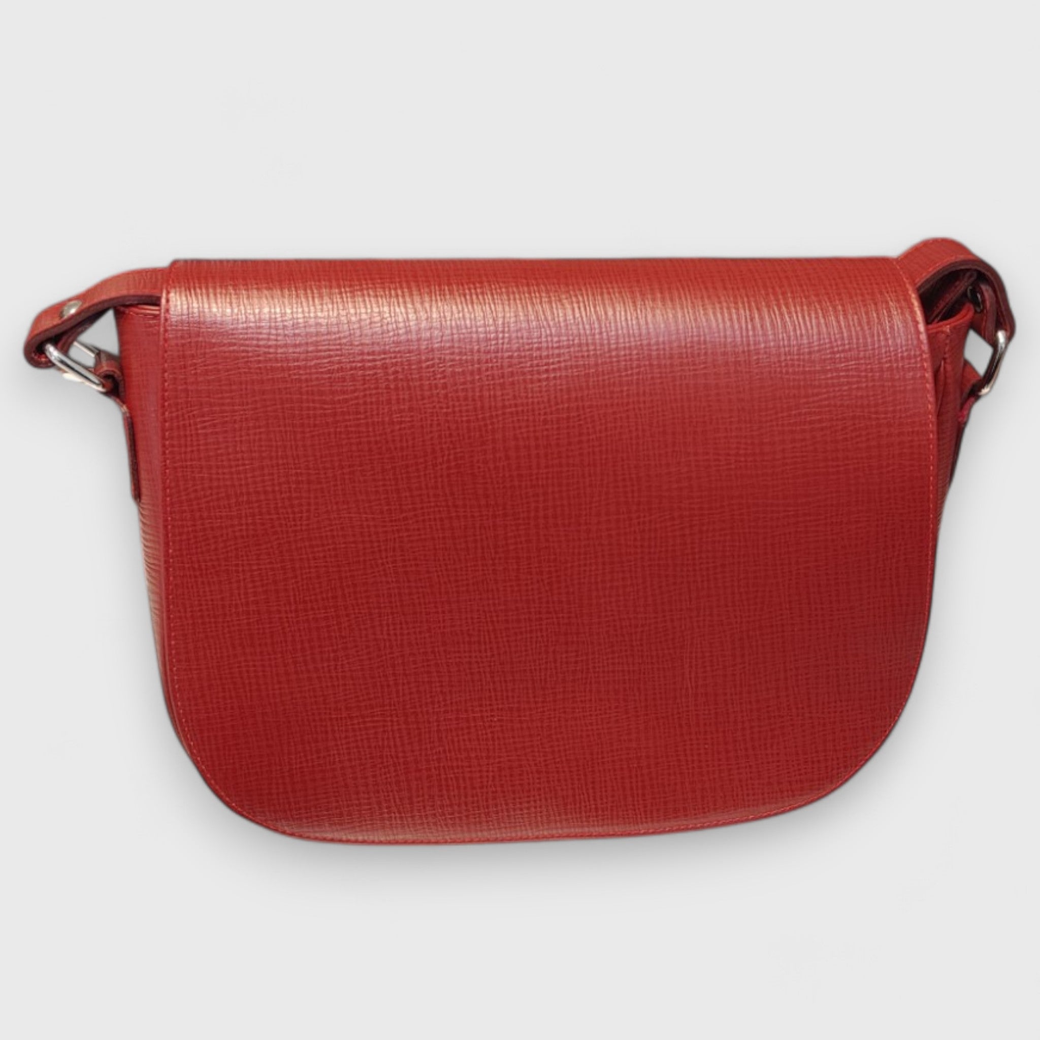 Pelletteria Pelle Nuda Milano, Artigianato Italiano, Vera pelle, Negozio borse donna, Tolfa Grande rosso