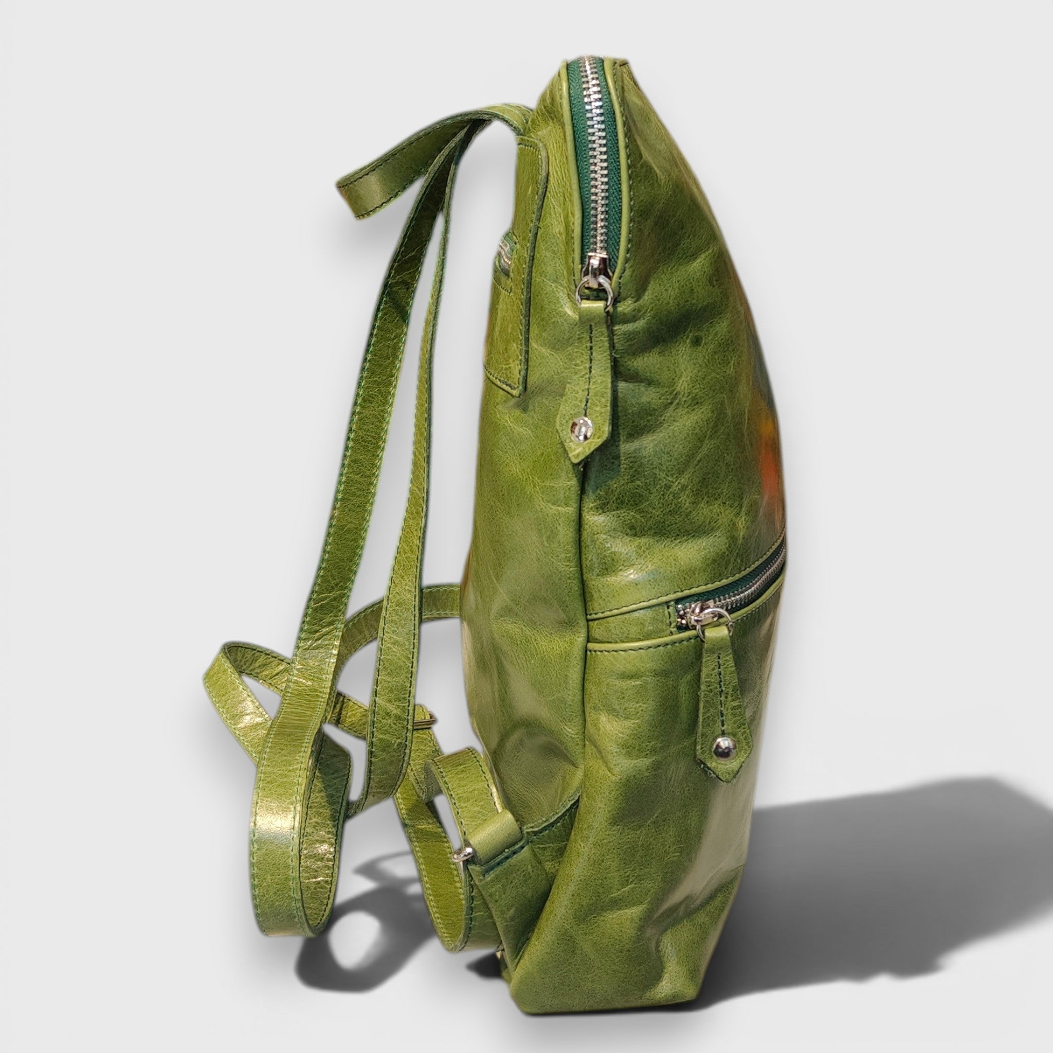 Pelletteria Pelle Nuda Milano, Vera pelle italiana, Negozio borse donna, Zaino Genova verde