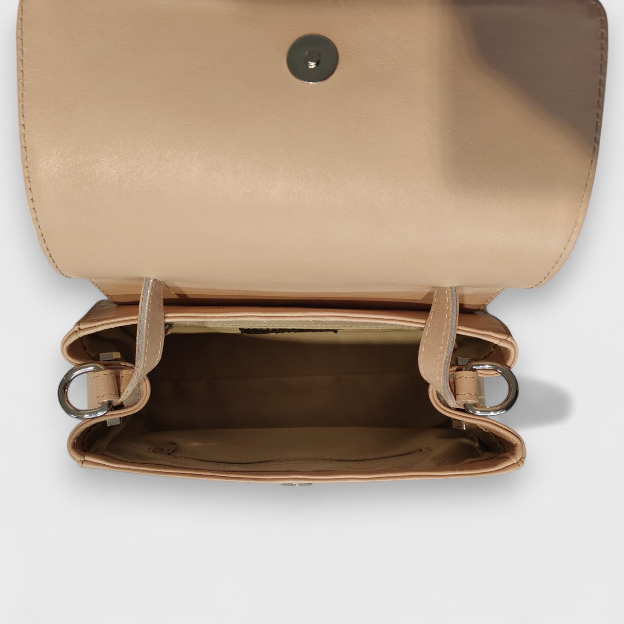 Pelletteria Pelle Nuda Milano, Artigianato Italiano, vera pelle, Negozio Borse donna, Amor rosa