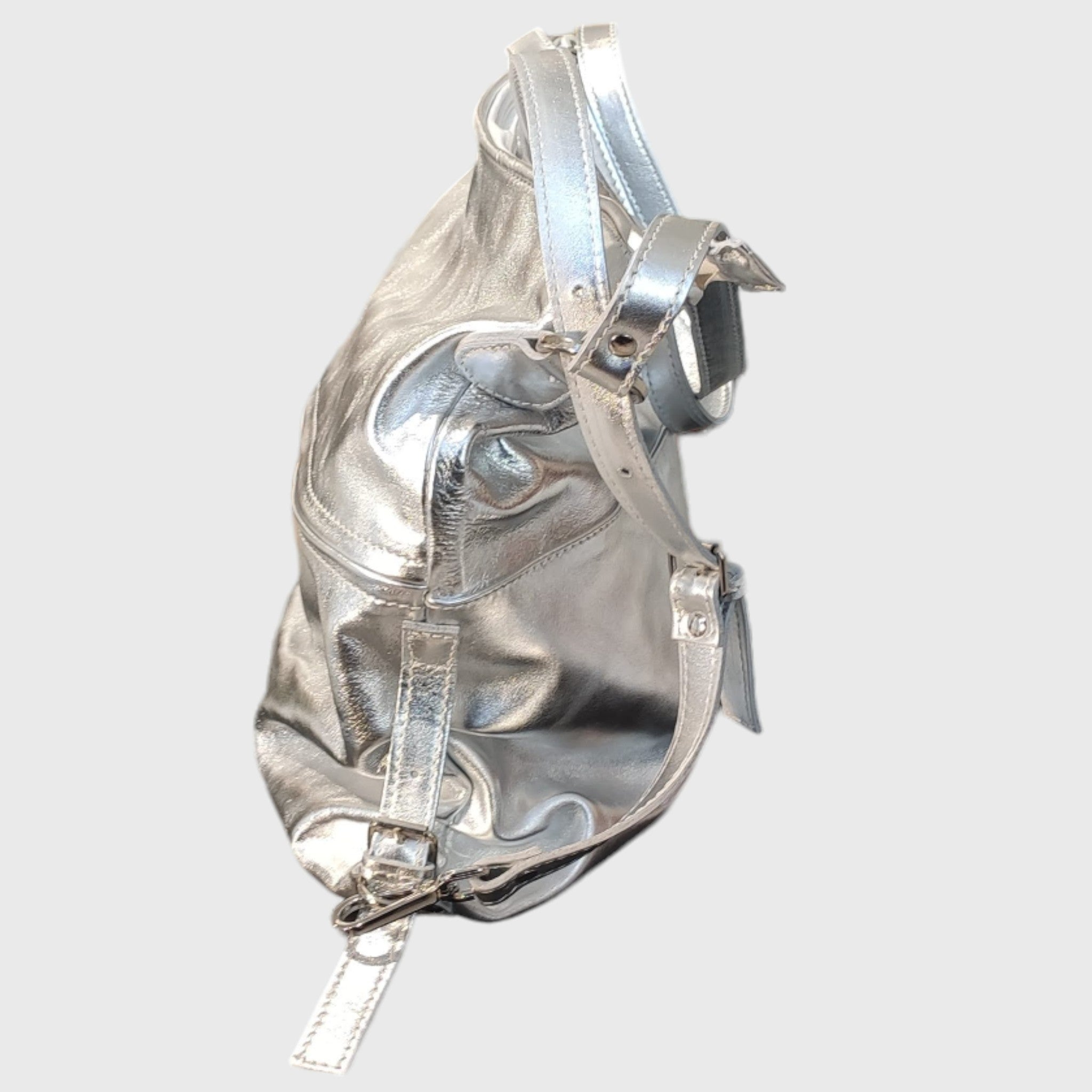 Pelletteria Pelle Nuda Milano, Vera pelle, Artigianato italiano,  borsa donna, borsa zaino argento