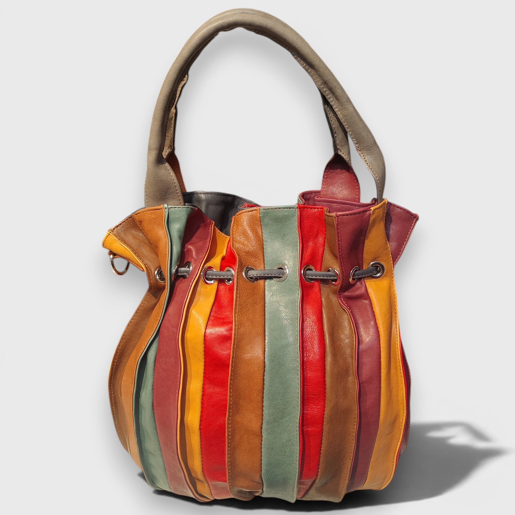 Pelletteria Pelle Nuda Milano, Vera pelle italiana, Negozio borse donna, Caramella multicolore