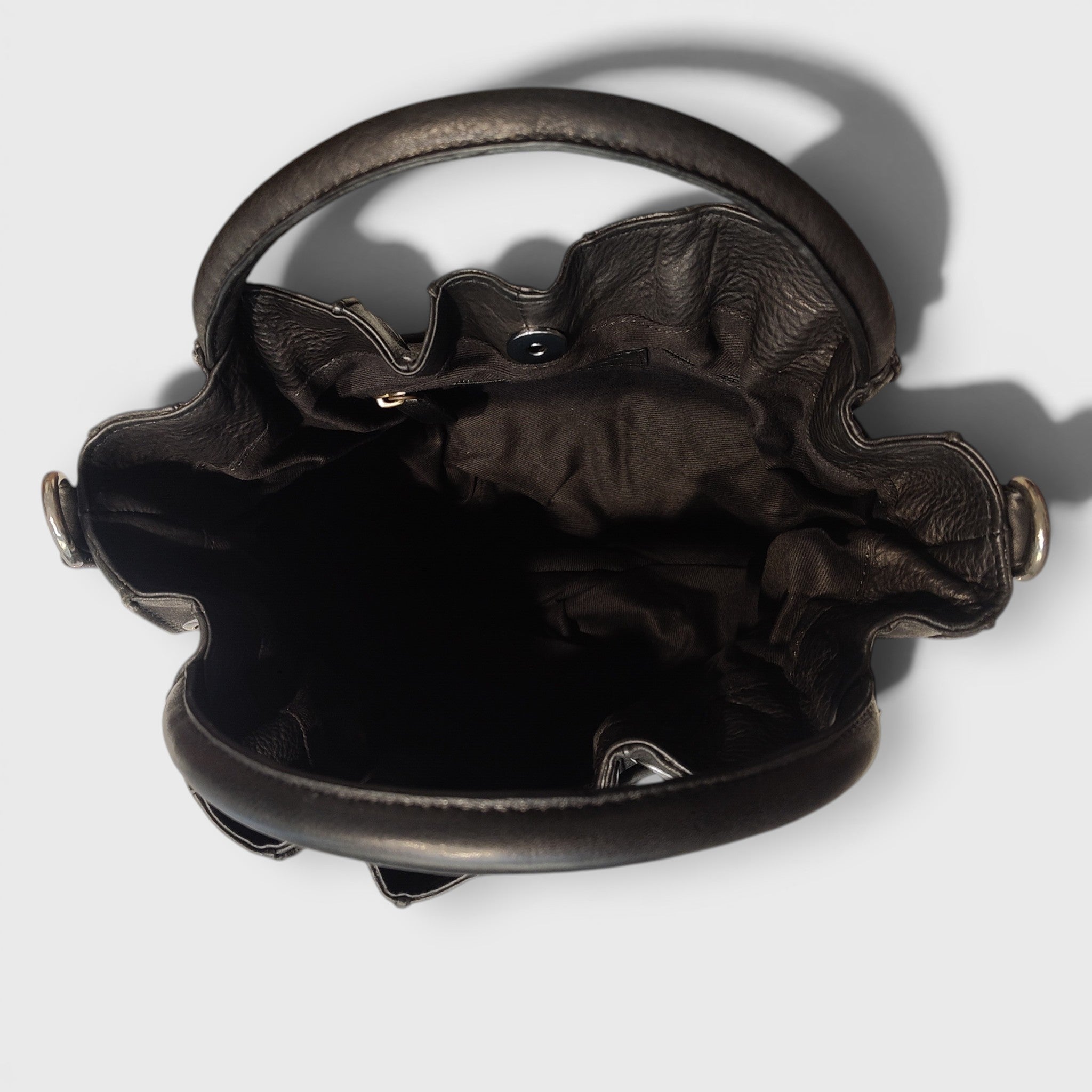 Pelletteria Pelle Nuda Milano, Vera pelle italiana, Negozio borse donna, Caramella mini nero