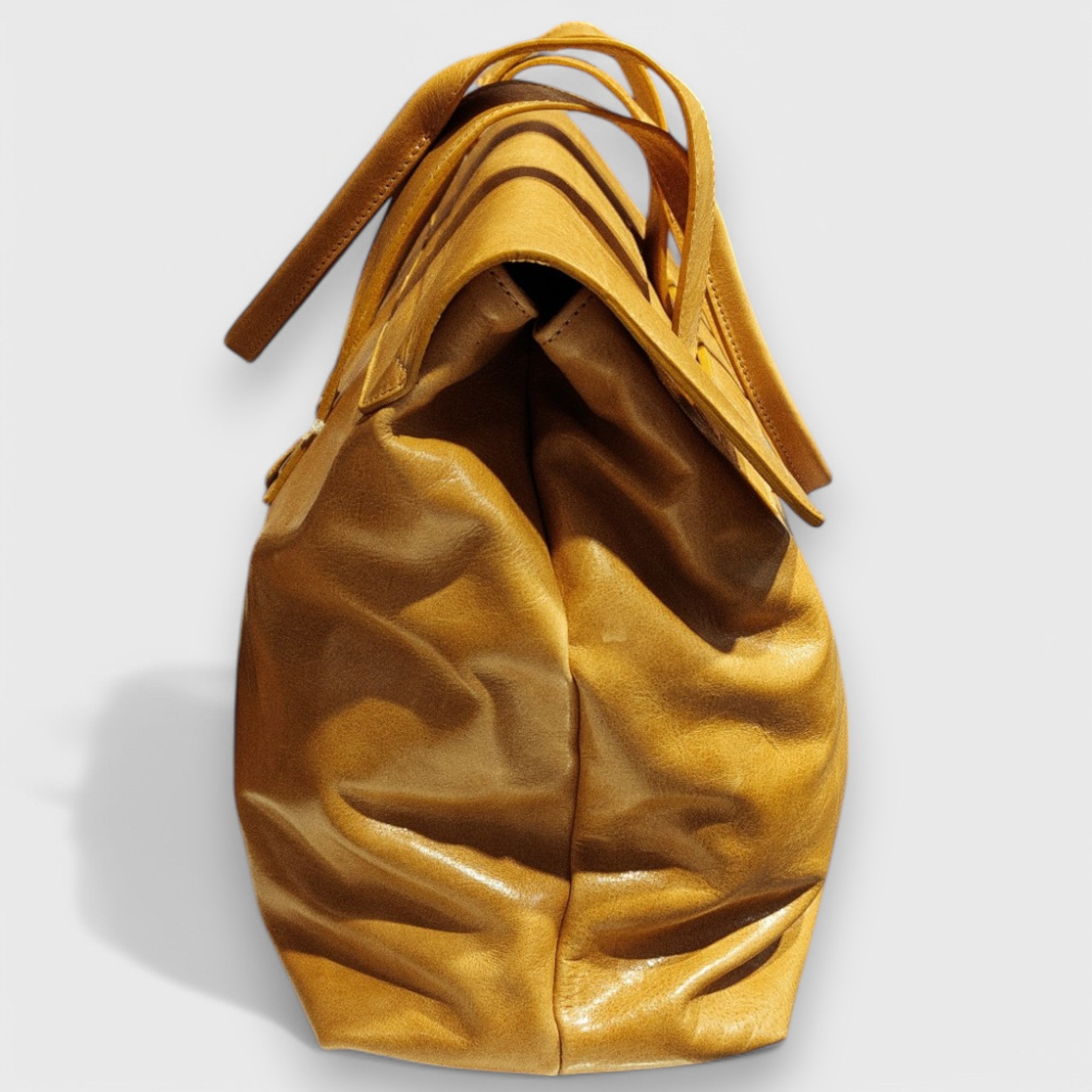 Pelletteria Pelle Nuda Milano, Artigianato italiano, vera pelle, Negozio borse donna, Chiara grande giallo