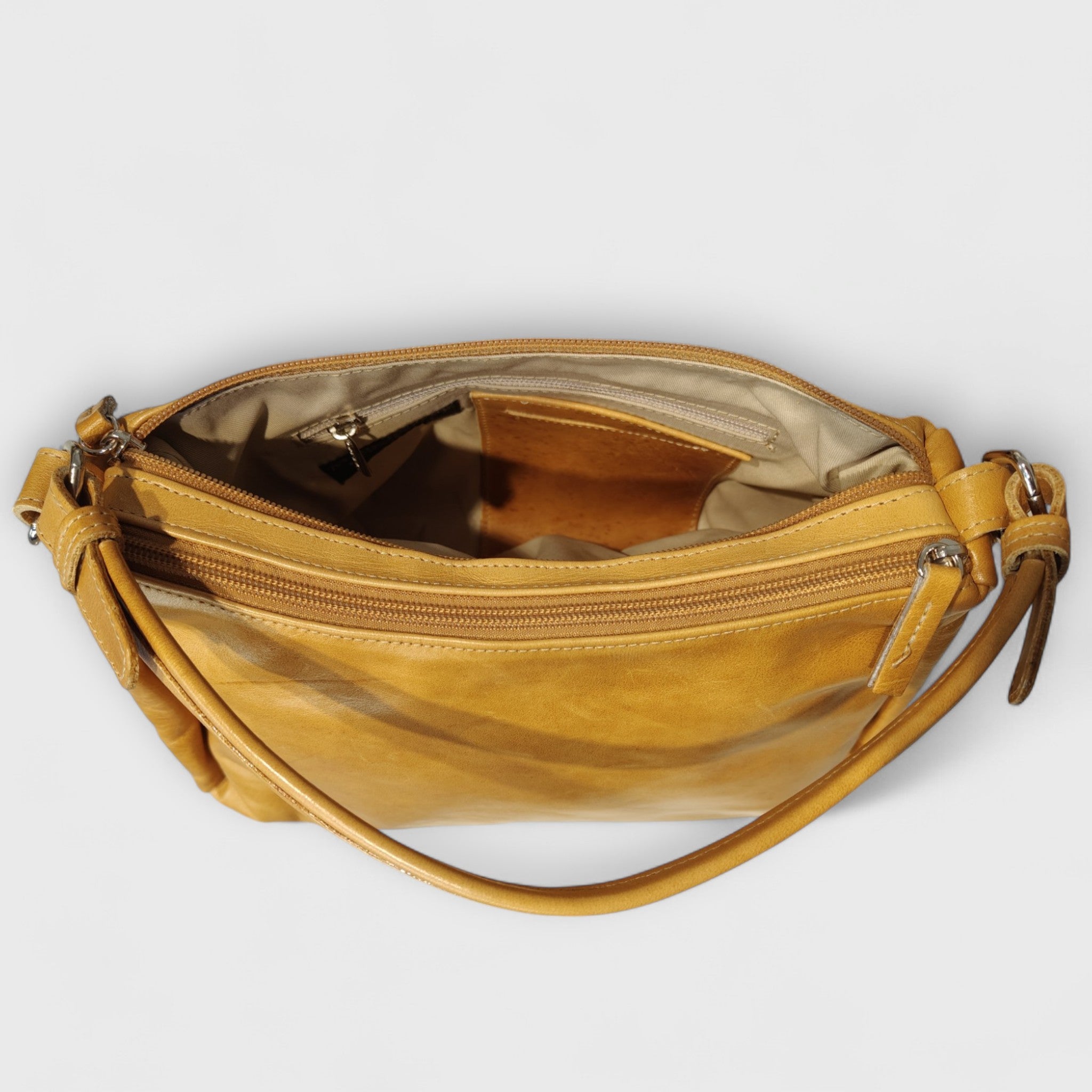 Pelletteria Pelle Nuda Milano, Artigianato Italiano, Vera Pelle, Negozio borse donna, Diana giallo
