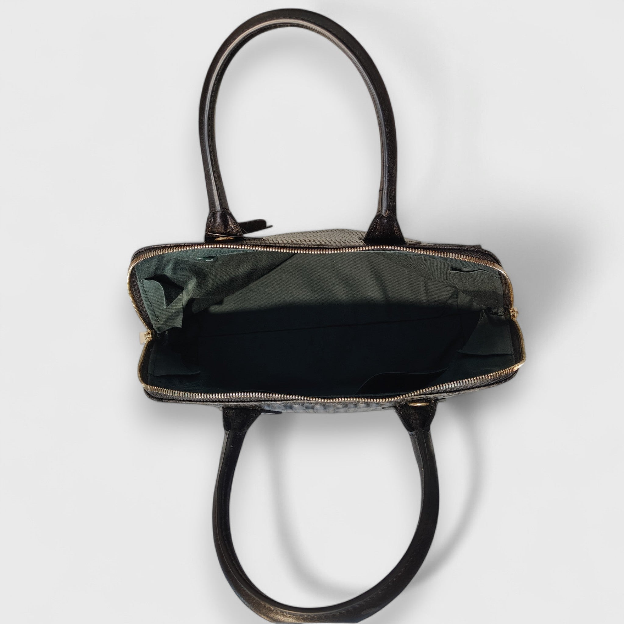 Pelletteria Pelle Nuda Milano, Artigianato Italiano, Vera Pelle, Negozio borse donna, Ginevra nera