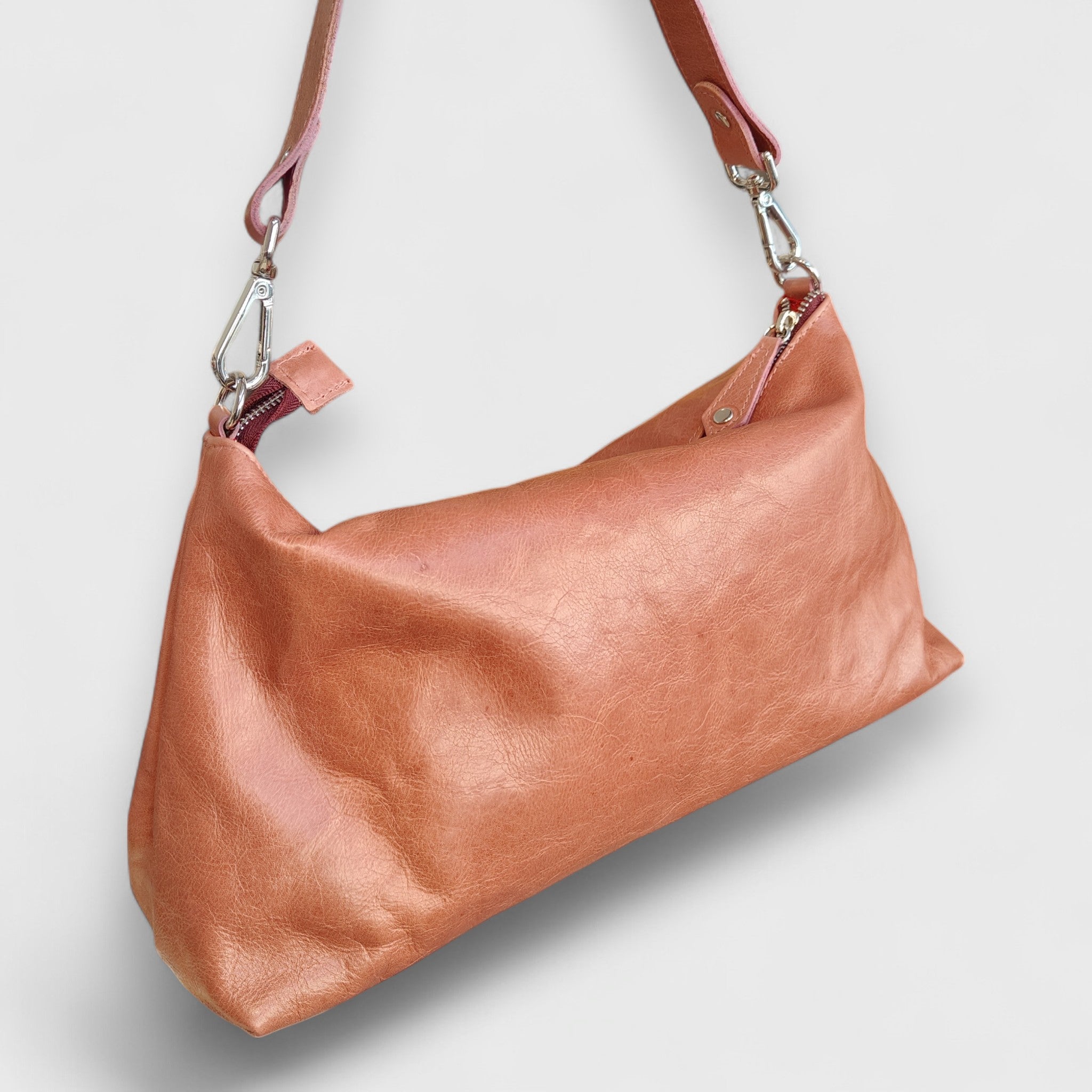 Pelletteria Pelle Nuda Milano, Artigianato Italiano, Vera pelle, Negozio borse donna,  Lorenza marrone rosato