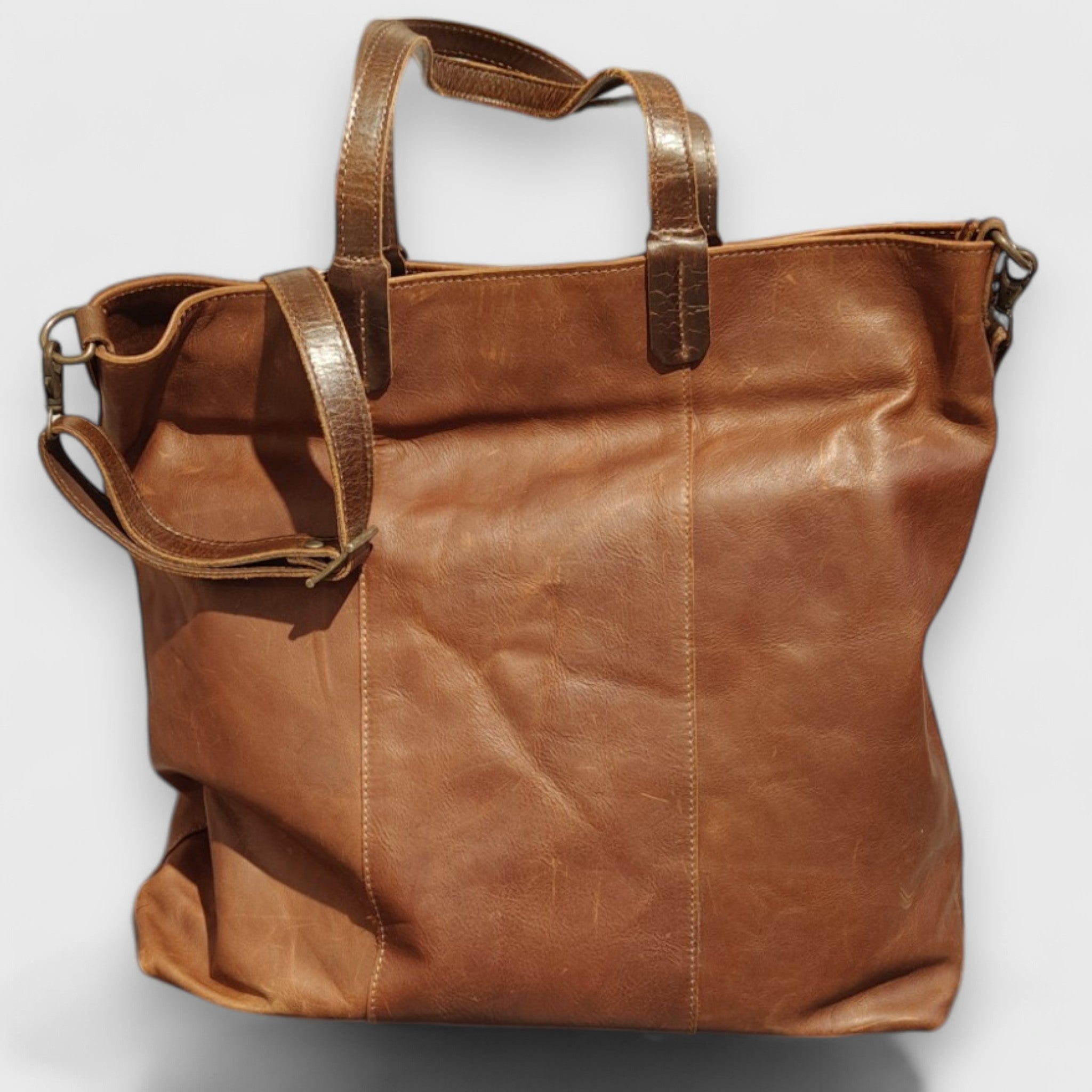 Pelletteria Pelle Nuda Milano, Vera pelle, Artigianato italiano, borsa donna, shopper Loris marrone