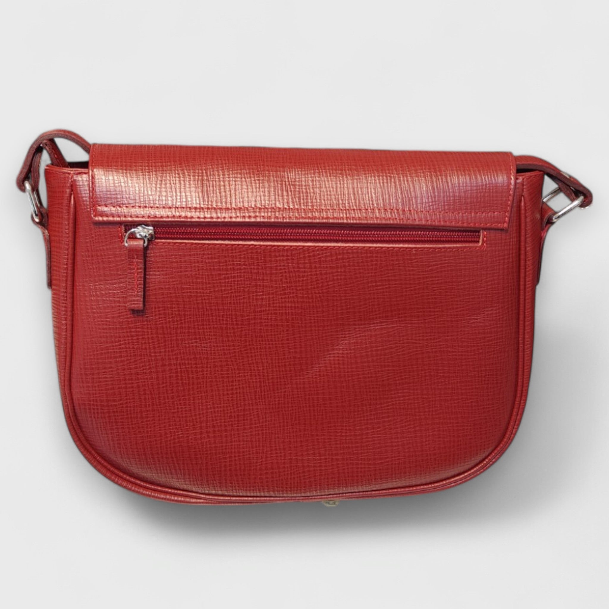 Pelletteria Pelle Nuda Milano, Artigianato Italiano, Vera pelle, Negozio borse donna, Tolfa Grande rosso
