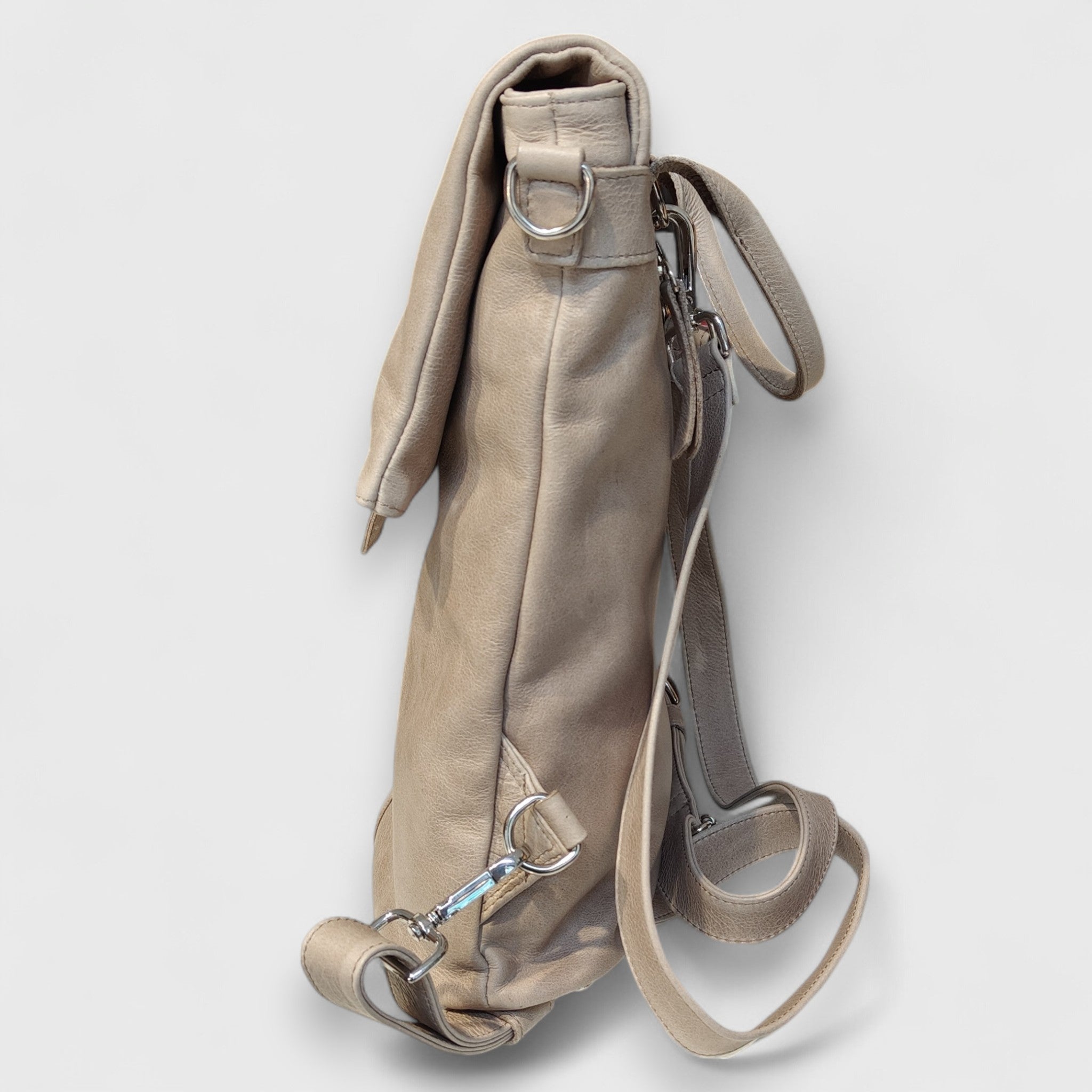Pelletteria Pelle Nuda Milano, Artigianato Italiano, Vera pelle, Negozio borse donna, Zaino Domino grigio
