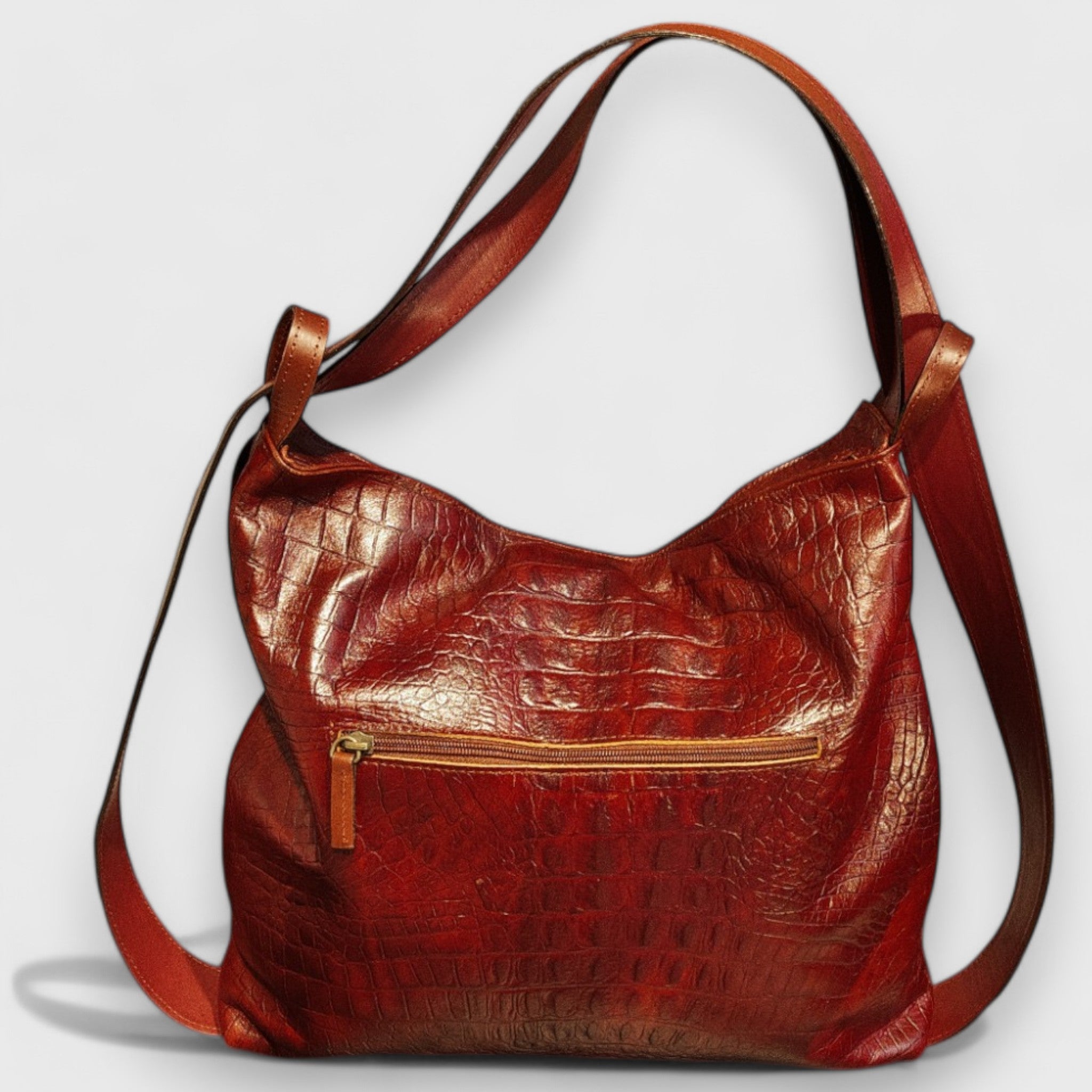 Pelletteria Pelle Nuda Milano, Artigianato italiano, vera pelle, negozio borse donna, Zaino rosso stampa coccodrillo