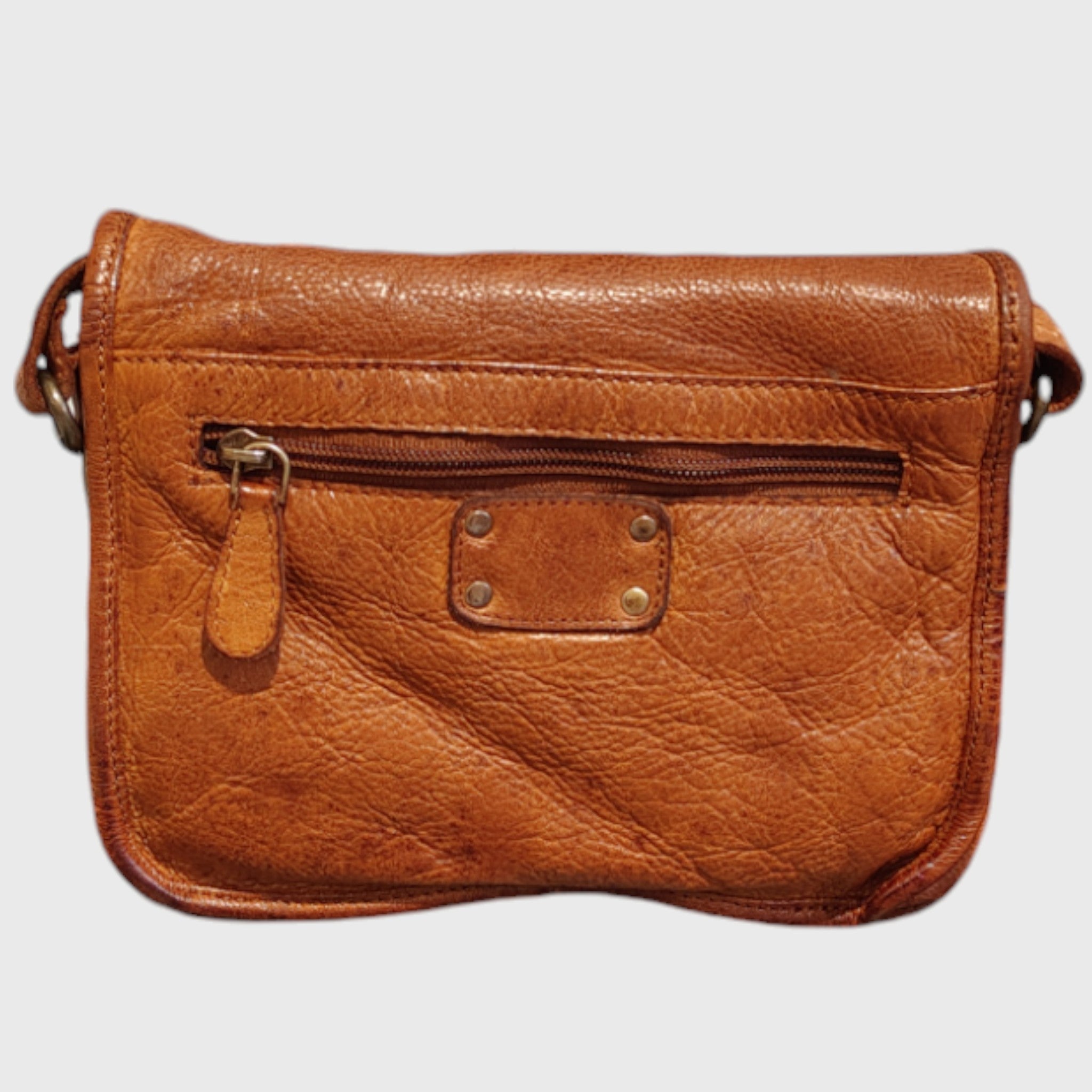 Pelletteria Pelle Nuda Milano, Artigianato italiano, vera belle, tracolla donna, Gaia  marrone